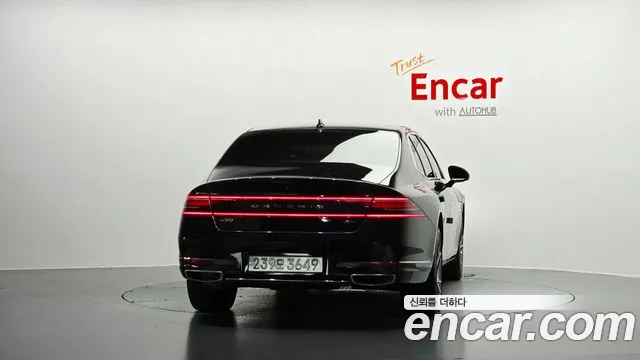 Genesis G90 2022 thumb 4