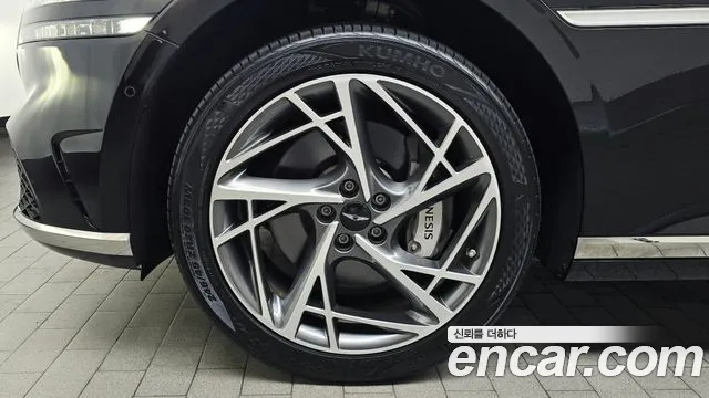 Genesis G90 2022 thumb 5