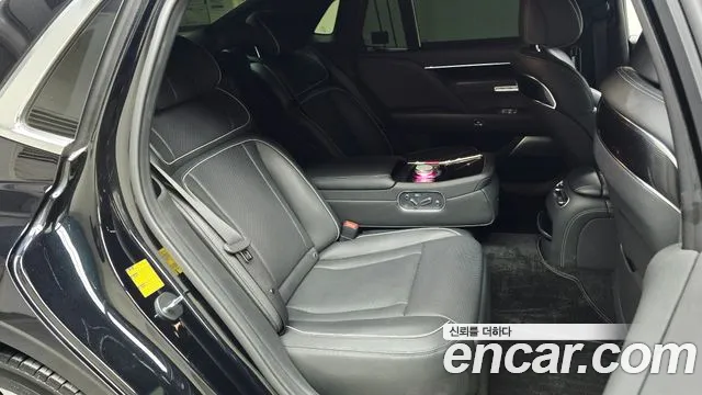 Genesis G90 2022 thumb 11