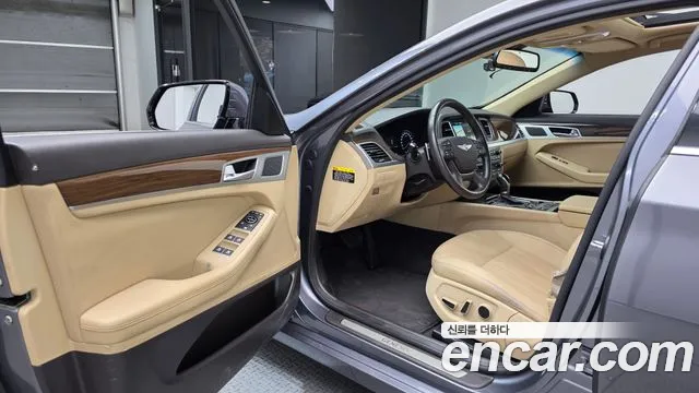 Hyundai Genesis 2015 thumb 10
