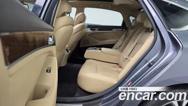 Hyundai Genesis 2015 thumb 12