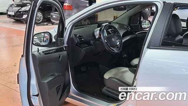 ChevroletGMDaewoo Spark 2012 thumb 9