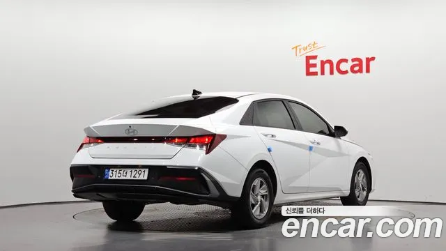 Hyundai Avante 2023 thumb 2