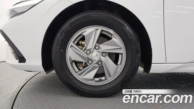 Hyundai Avante 2023 thumb 5