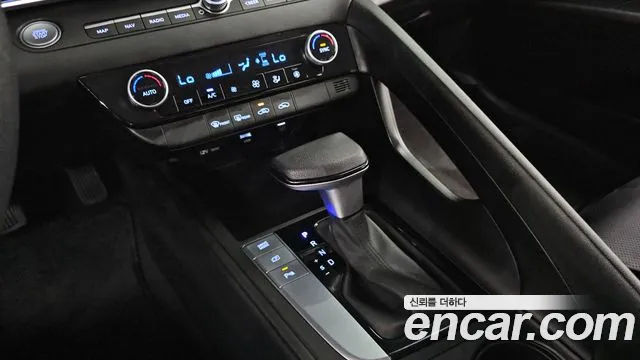 Hyundai Avante 2023 thumb 9