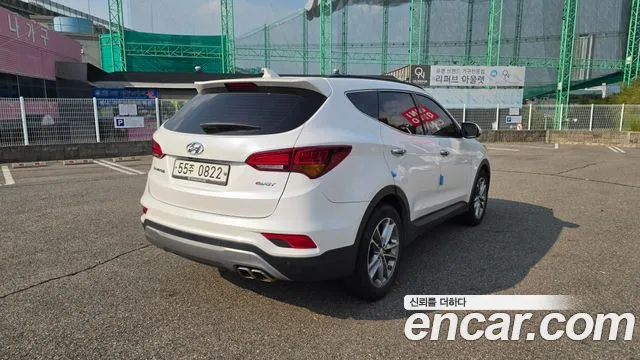 Hyundai Santa Fe 2016 thumb 2
