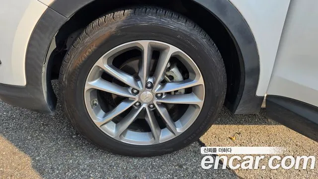Hyundai Santa Fe 2016 thumb 5