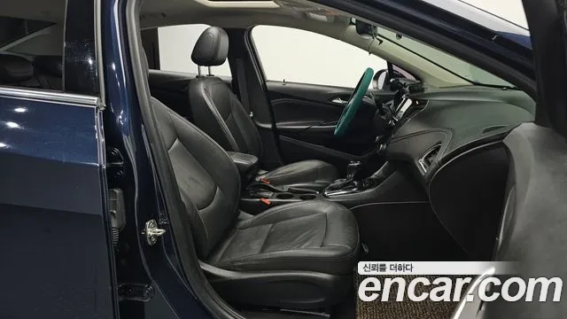 ChevroletGMDaewoo Cruze 2017 thumb 10