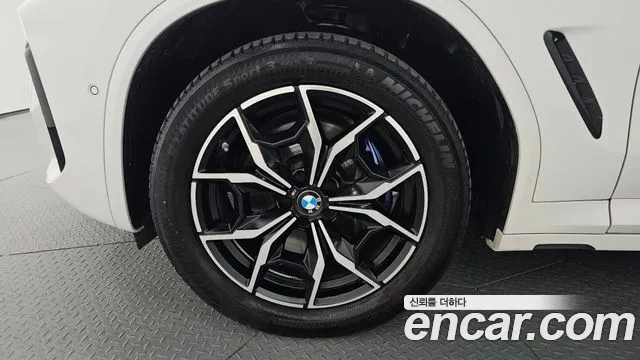 BMW X3 2023 thumb 4