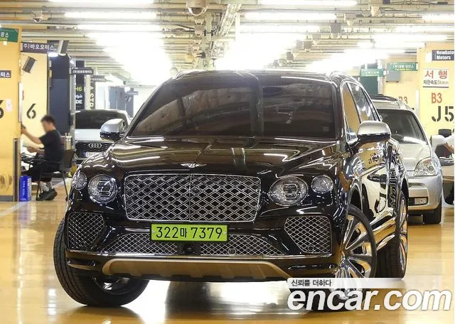 Bentley Bentayga 2026 thumb 3