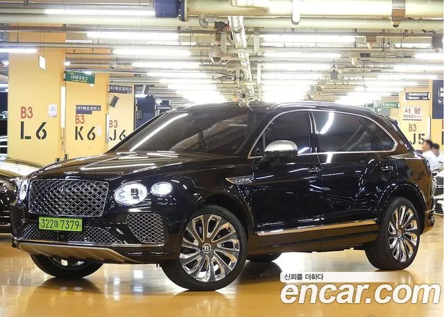Bentley Bentayga 2026 thumb 11