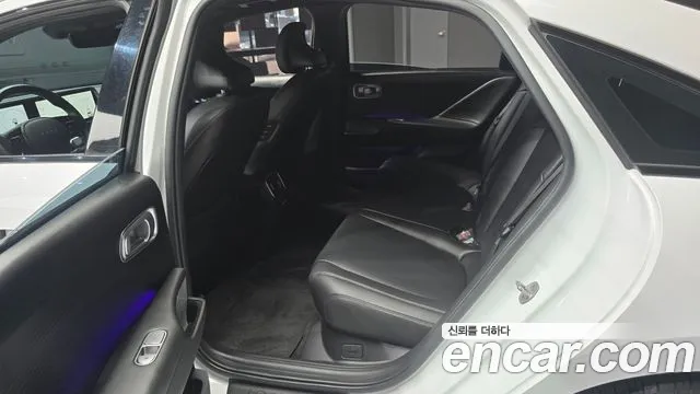 Hyundai IONIQ 6 2022 thumb 12