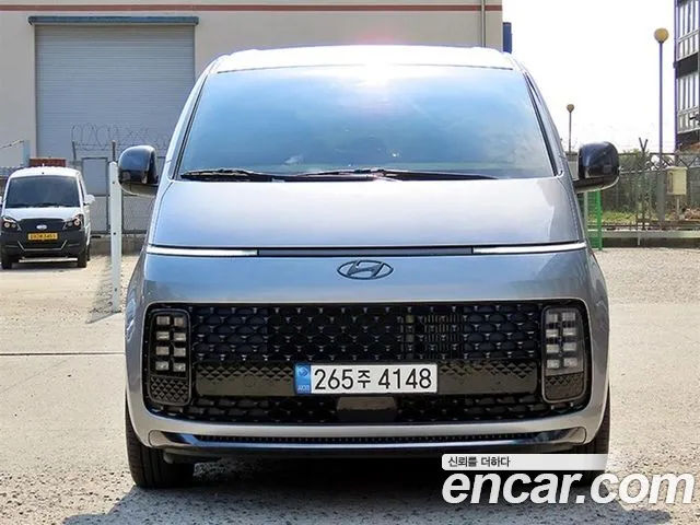 Hyundai Staria 2022 thumb 12