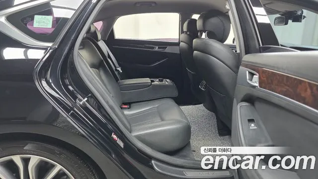 Hyundai Genesis 2016 thumb 11