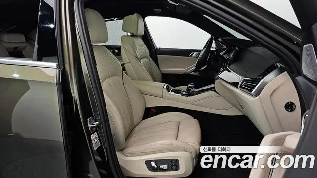 BMW X6 2022 thumb 11