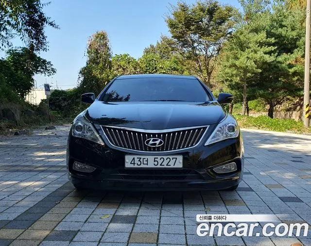 Hyundai Grandeur 2013 thumb 3