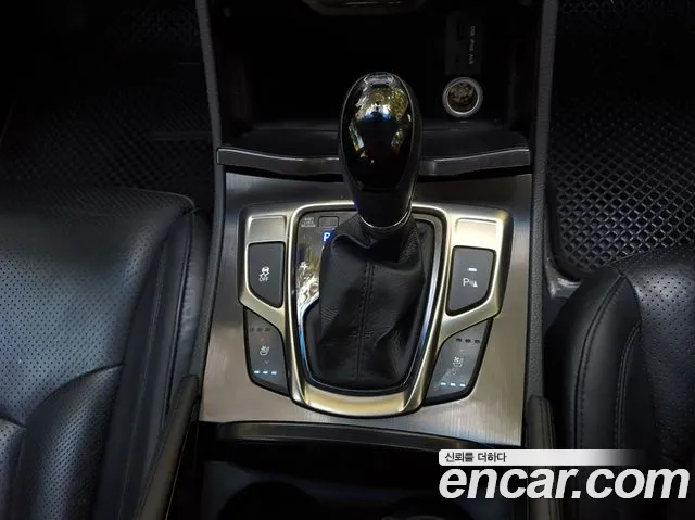 Hyundai Grandeur 2013 thumb 8