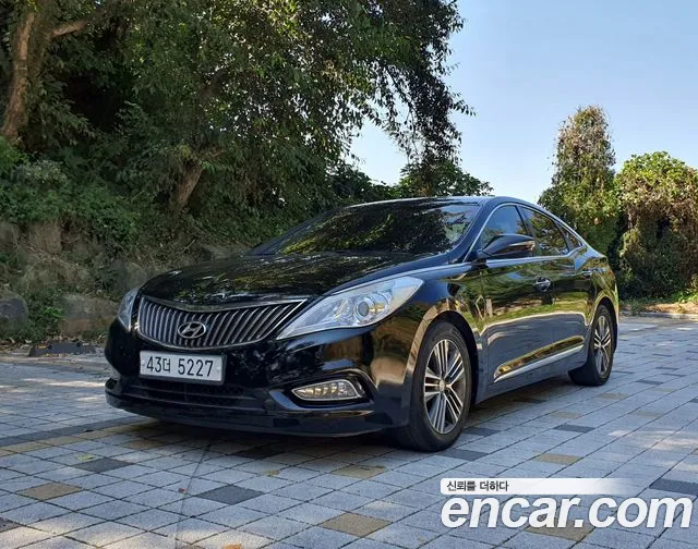 Hyundai Grandeur 2013 thumb 12