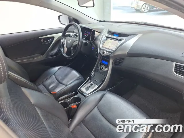 Hyundai Avante 2012 thumb 10