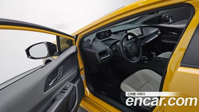 Toyota Prius 2024 thumb 10