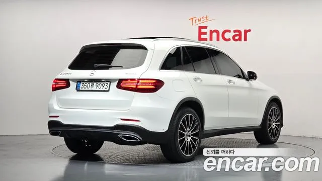 Mercedes-Benz GLC 2018 thumb 2