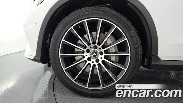 Mercedes-Benz GLC 2018 thumb 5