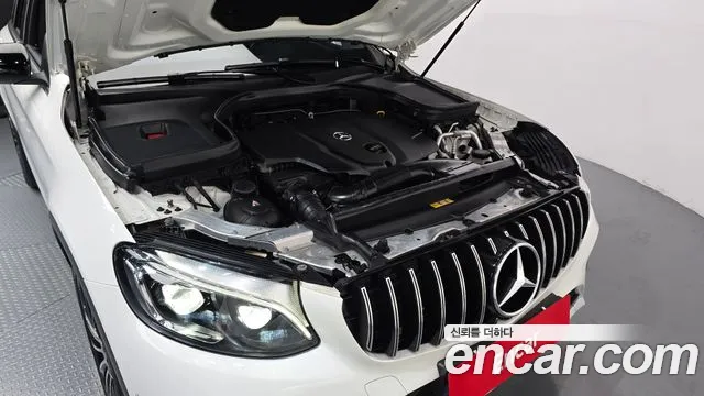 Mercedes-Benz GLC 2018 thumb 6