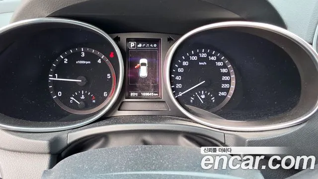 Hyundai Santa Fe 2016 thumb 8