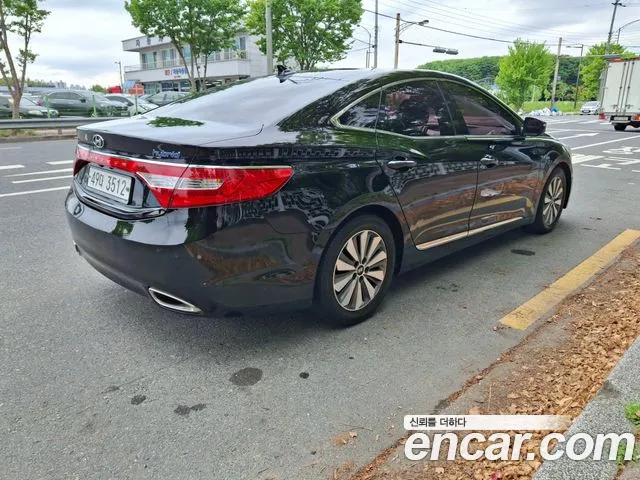 Hyundai Grandeur 2015 thumb 5