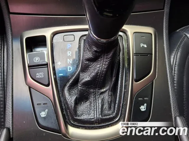 Hyundai Grandeur 2015 thumb 9