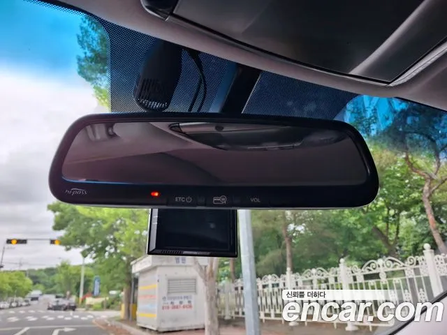 Hyundai Grandeur 2015 thumb 10
