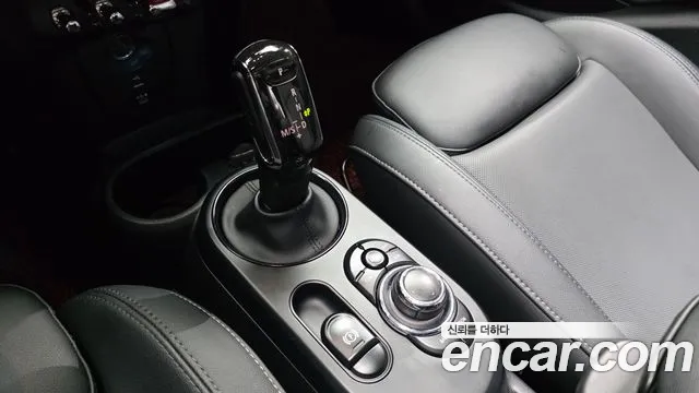 MINI Hatch 2022 thumb 9
