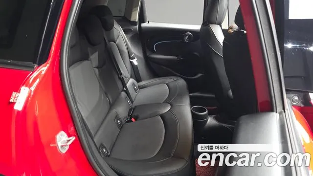 MINI Hatch 2022 thumb 12