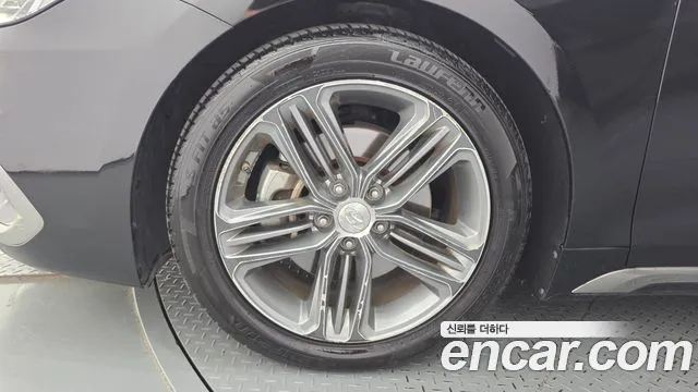 Hyundai Grandeur 2018 thumb 5