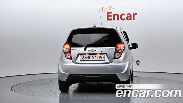 ChevroletGMDaewoo Spark 2015 thumb 4
