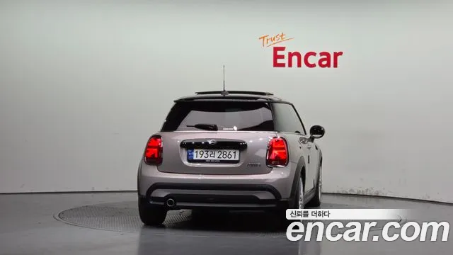 MINI Hatch 2023 thumb 4