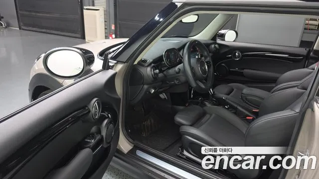 MINI Hatch 2023 thumb 10