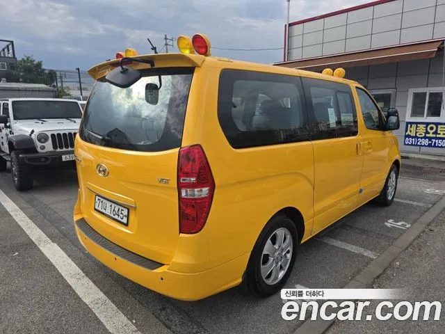 Hyundai Starex 2018 thumb 3