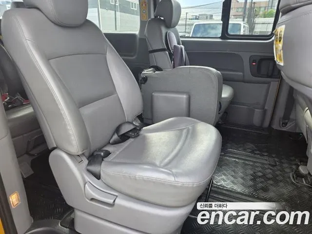 Hyundai Starex 2018 thumb 5