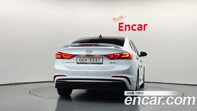 Hyundai Avante 2018 thumb 4