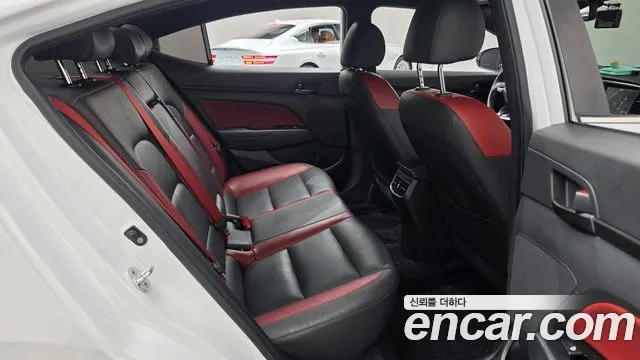 Hyundai Avante 2018 thumb 12