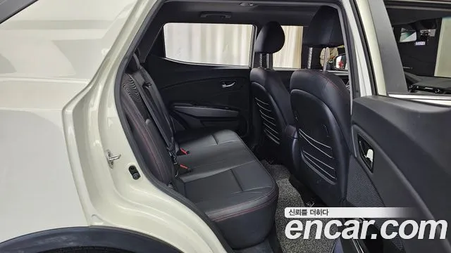 KG_Mobility_Ssangyong TIBOLI 2019 thumb 12