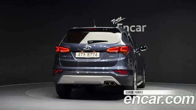 Hyundai Santa Fe 2015 thumb 4