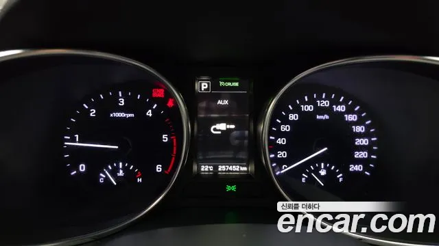 Hyundai Santa Fe 2015 thumb 8