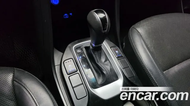 Hyundai Santa Fe 2015 thumb 9