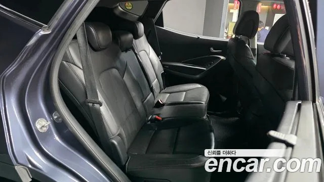 Hyundai Santa Fe 2015 thumb 12