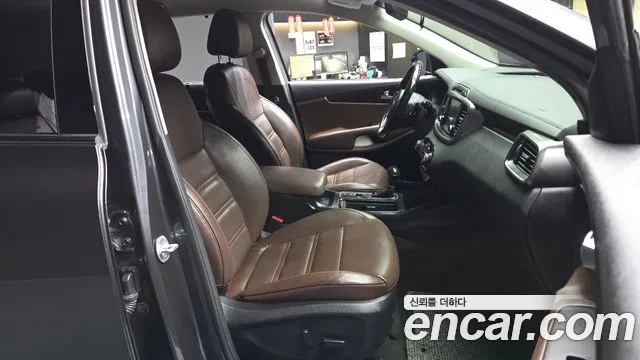 Kia Sorento 2016 thumb 10