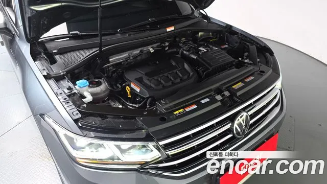 Volkswagen Tiguan 2023 thumb 5