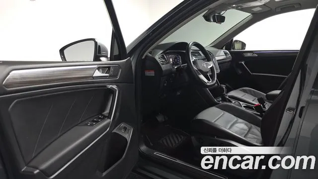 Volkswagen Tiguan 2023 thumb 9