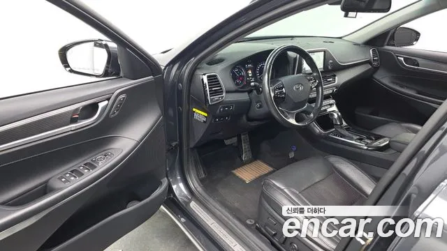 Hyundai Grandeur 2018 thumb 10